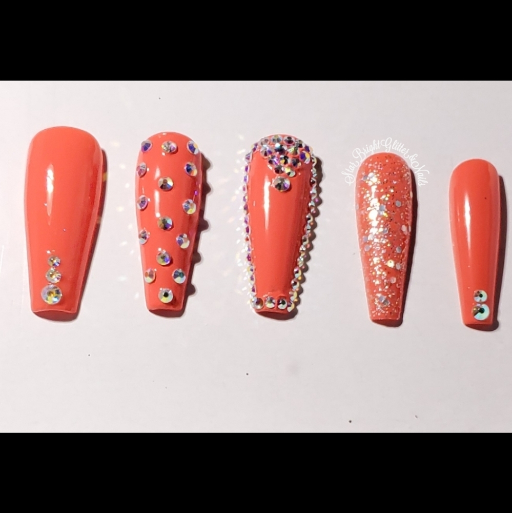 Custom "Coral Bay" Press On Nails